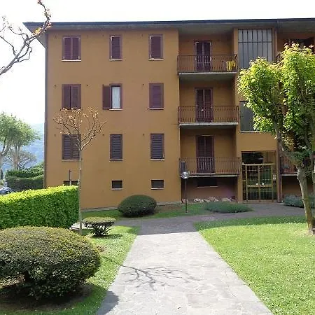 4 Locali *